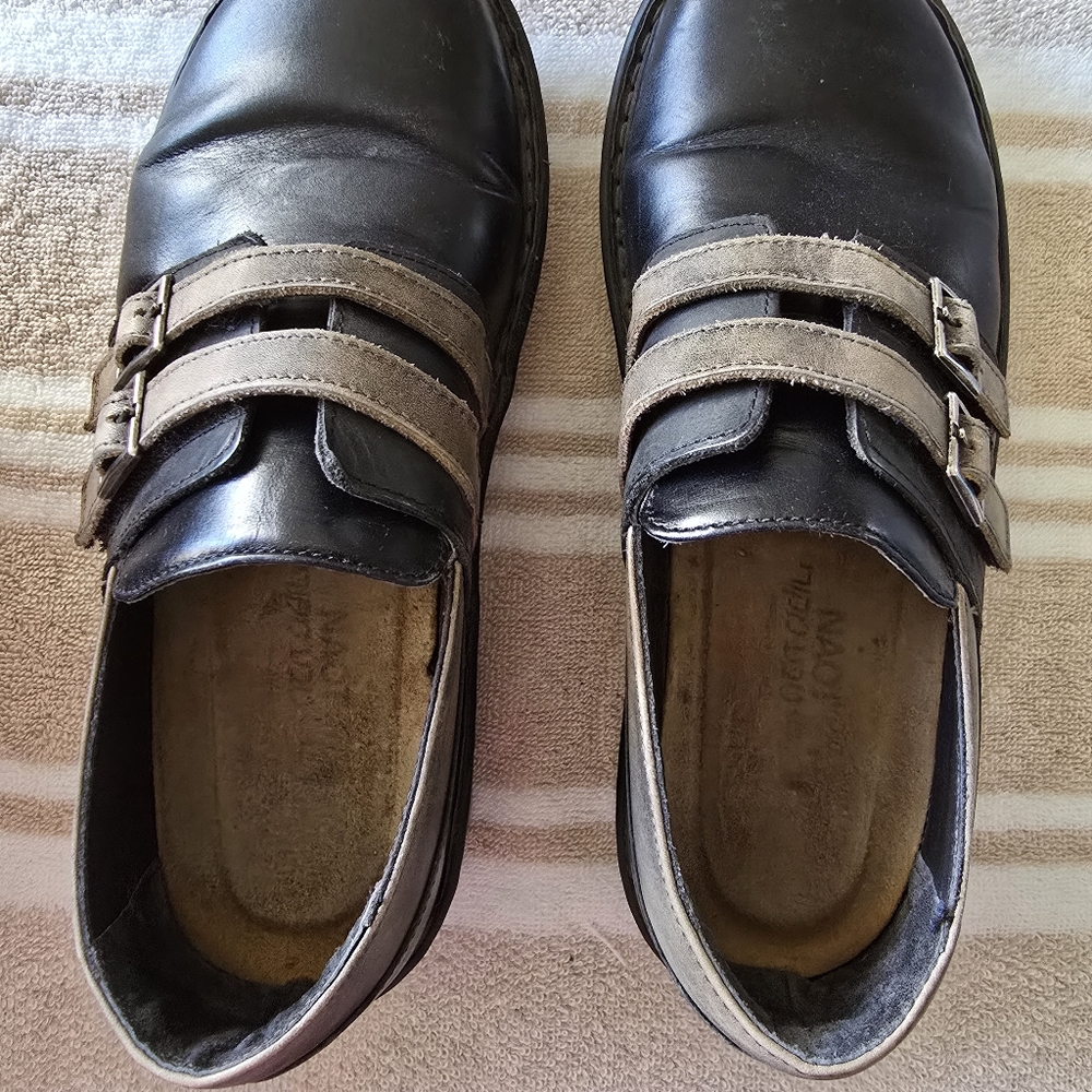 Designer Black and Tan Leather Shoes